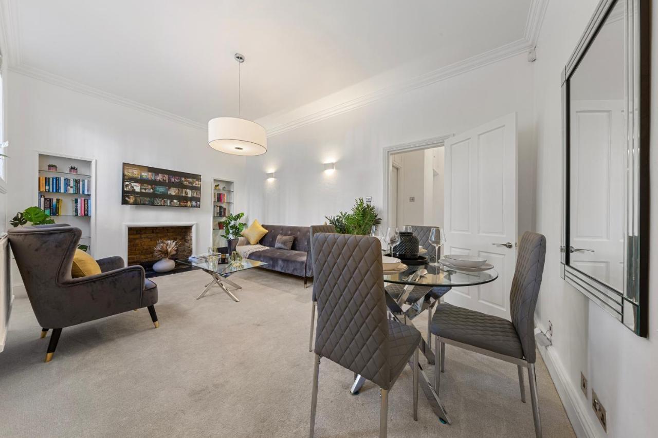 Apartment Harrods 2 Bed Lux Flat W/patio London